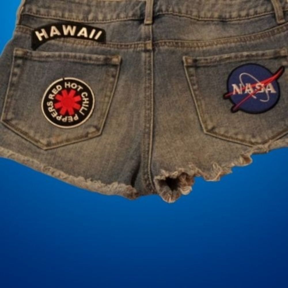 BULLHEAD Patched frayed hem batty rider shorts s…